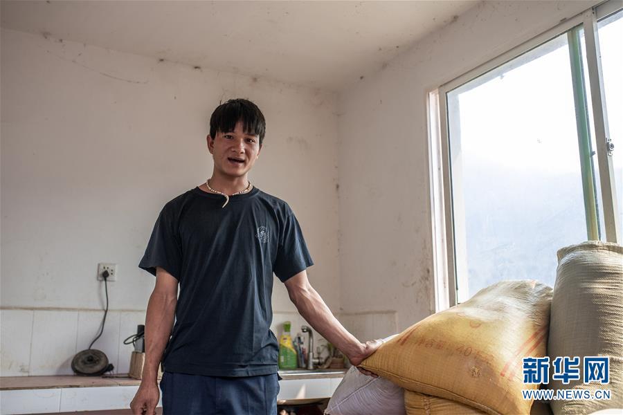 （脱贫攻坚·图片故事）（15）拉祜山寨焕新颜