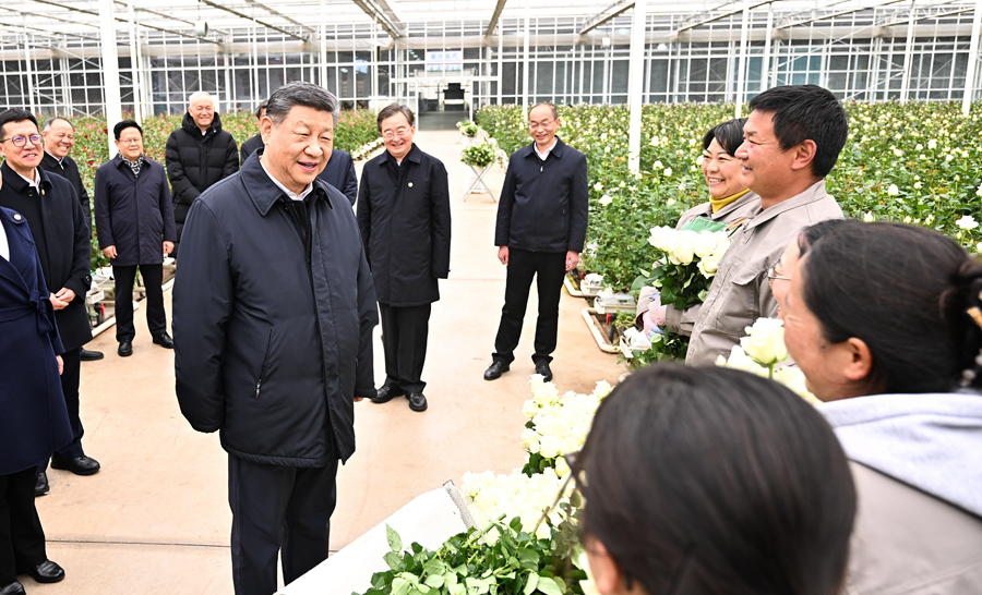 解放思想改革创新奋发进取真抓实干 在中国式现代化进程中开创云南发展新局面