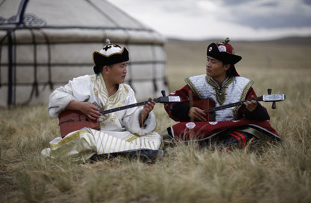 蒙古族呼麦:震惊世人的草原文化瑰宝 中国民族