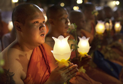 佛教王国的新问题 当泰国僧侣走进网络时代 中