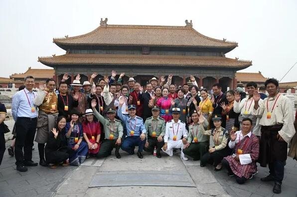 全国各少数民族人口_广东省有哪些少数民族(2)