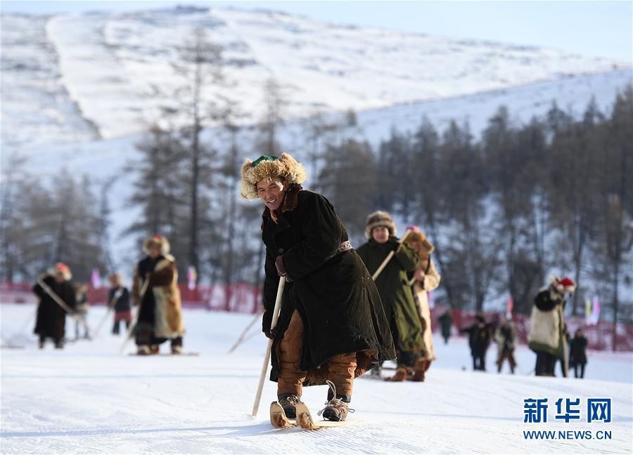 （体育）（4）全民健身——感受毛皮滑雪的魅力