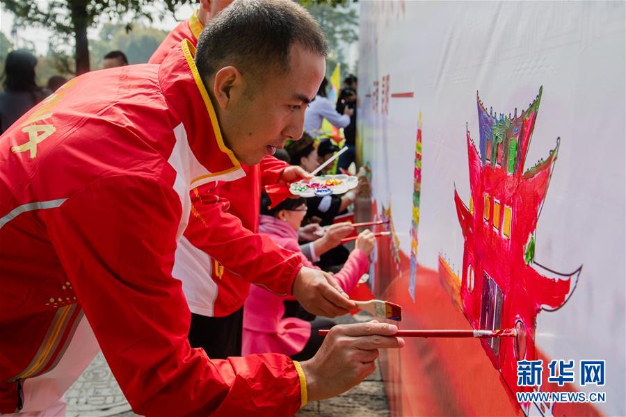 （社会）（2）多地举行“祝福香港·点赞祖国”活动